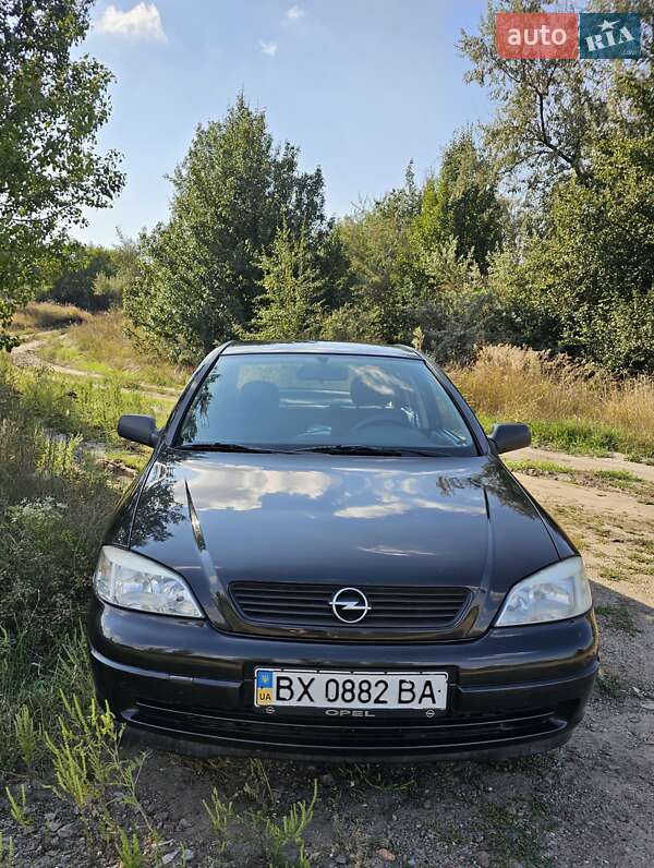 Седан Opel Astra 2009 в Александрие фото 2 Седан Opel Astra 2009 в Александрие