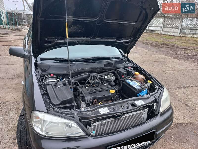 Седан Opel Astra 2008 в Шостке