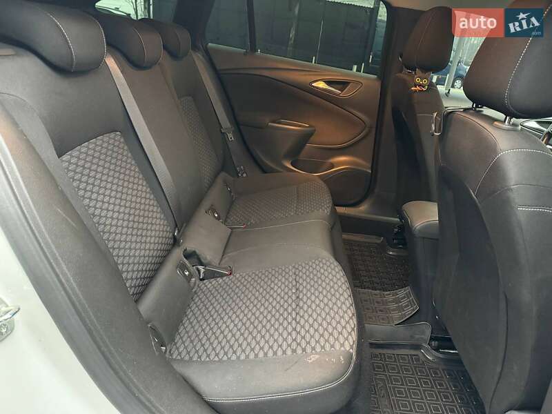 Универсал Opel Astra 2020 в Киеве фото 10 Универсал Opel Astra 2020 в Киеве