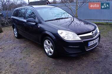 Универсал Opel Astra 2007 в Новой Ушице