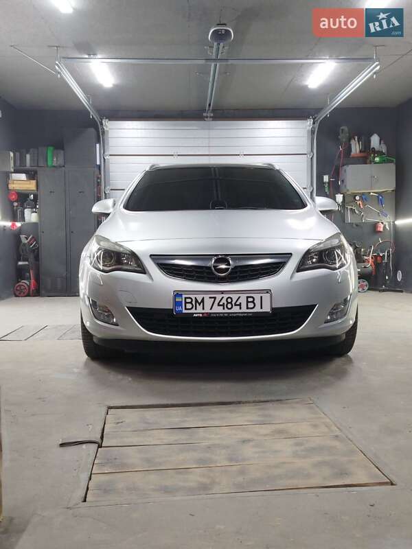 Універсал Opel Astra 2012 в Охтирці фото 5 Універсал Opel Astra 2012 в Охтирці