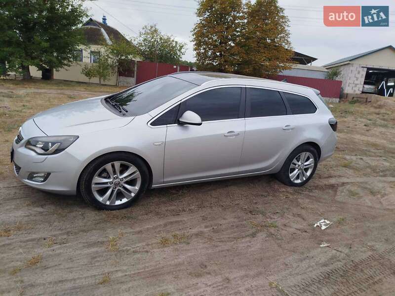 Універсал Opel Astra 2012 в Охтирці фото 3 Універсал Opel Astra 2012 в Охтирці