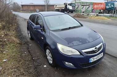 Универсал Opel Astra 2012 в Конотопе