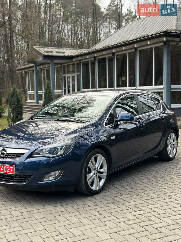 Хэтчбек Opel Astra 2011 в Луцке фото 13 Хэтчбек Opel Astra 2011 в Луцке