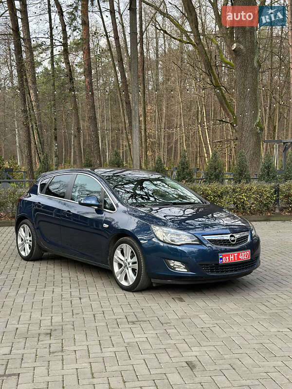 Хэтчбек Opel Astra 2011 в Луцке фото 21 Хэтчбек Opel Astra 2011 в Луцке