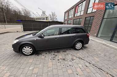 Универсал Opel Astra 2009 в Тернополе