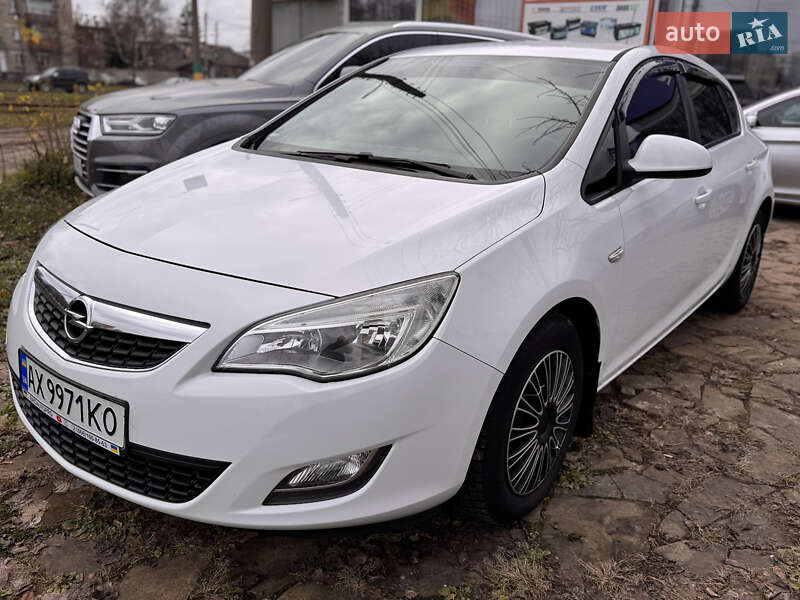 Хэтчбек Opel Astra 2009 в Харькове фото 6 Хэтчбек Opel Astra 2009 в Харькове