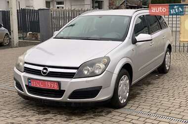 Універсал Opel Astra 2006 в Нововолинську