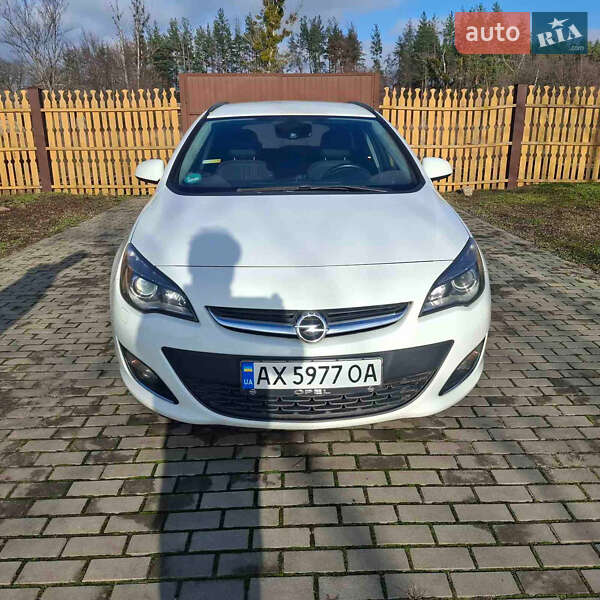 Opel Astra 2013 Opel Astra 2013