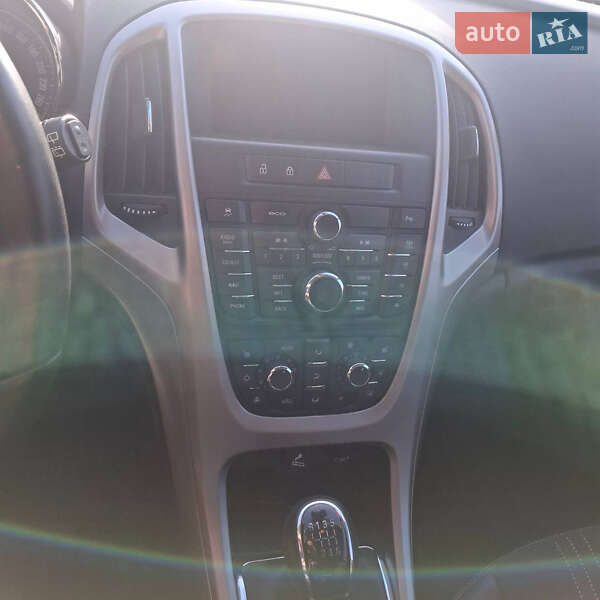 Универсал Opel Astra 2012 в Харькове фото 9 Универсал Opel Astra 2012 в Харькове