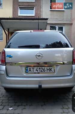 Универсал Opel Astra 2009 в Ивано-Франковске