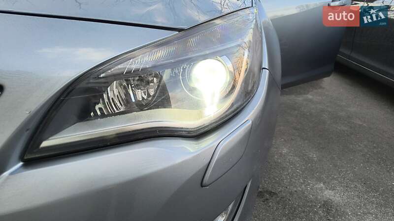 Хэтчбек Opel Astra 2010 в Киеве фото 10 Хэтчбек Opel Astra 2010 в Киеве