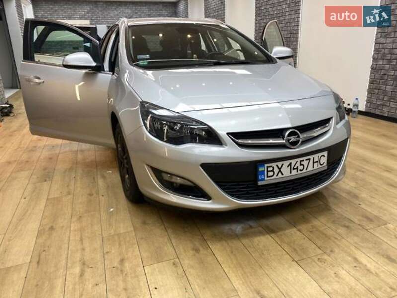 Opel Astra 2014 Opel Astra 2014