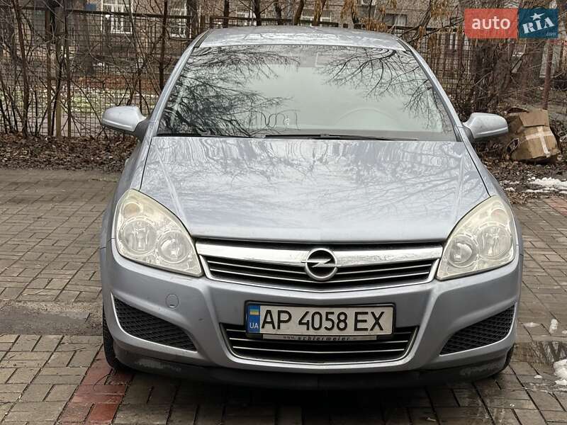 Opel Astra 2008