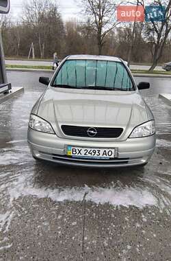Седан Opel Astra 2006 в Хмельницькому