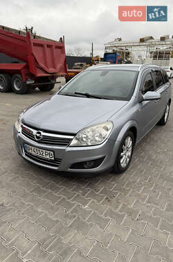Універсал Opel Astra 2008 в Одесі