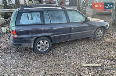 Универсал Opel Astra 1998 в Глухове