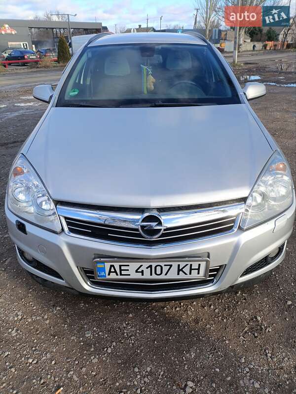 Opel Astra 2008