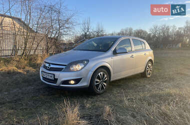 Хетчбек Opel Astra 2013 в Носівці