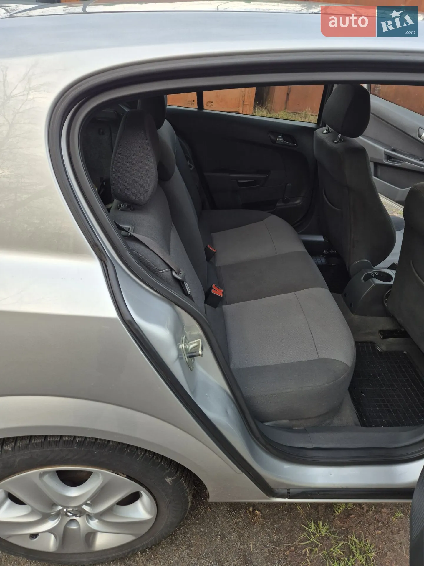 2011 Opel Astra - мініатюра 17