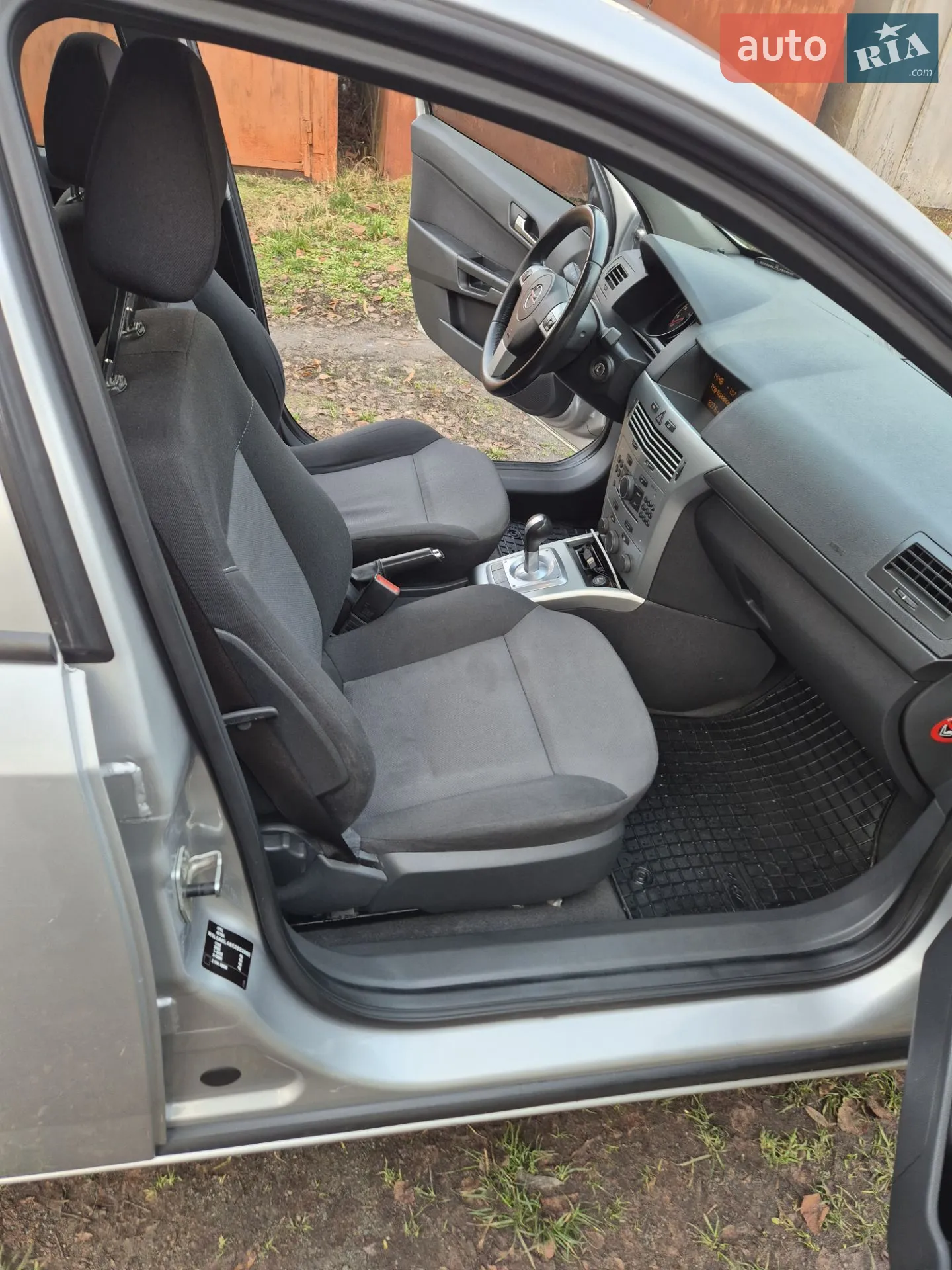2011 Opel Astra - мініатюра 19