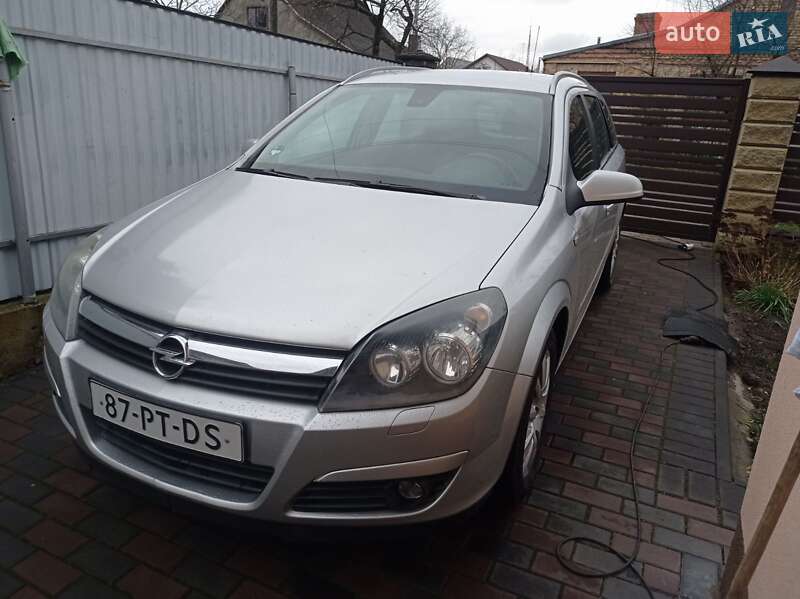 Универсал Opel Astra 2004 в Луцке