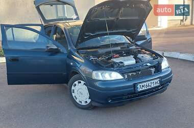 Хэтчбек Opel Astra 2002 в Житомире