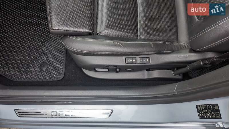 Универсал Opel Astra 2016 в Мукачево