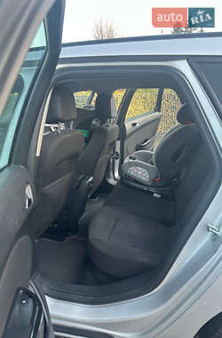 Универсал Opel Astra 2012 в Львове