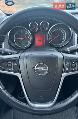 Универсал Opel Astra 2012 в Львове