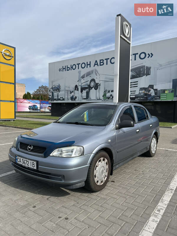 Opel Astra 2008