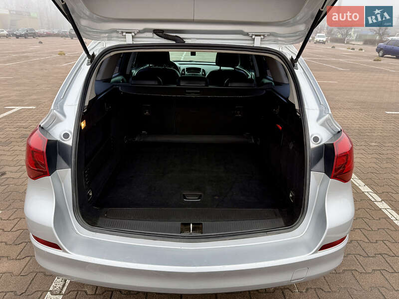 Универсал Opel Astra 2011 в Житомире фото 6 Универсал Opel Astra 2011 в Житомире