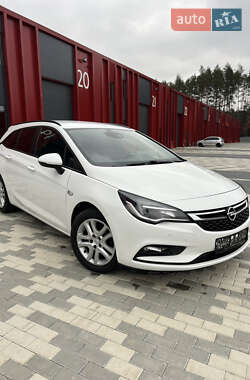 Универсал Opel Astra 2018 в Львове