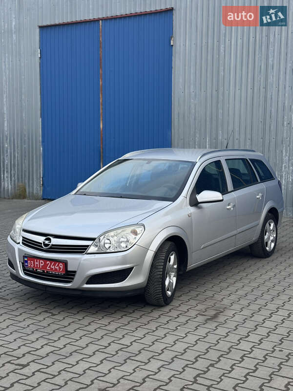 Opel Astra 2008