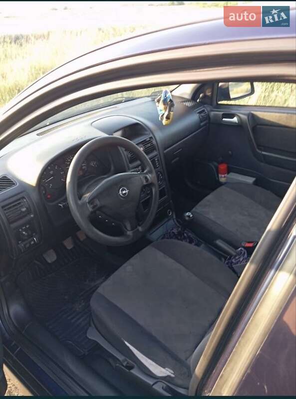 Opel Astra 2000 Opel Astra 2000