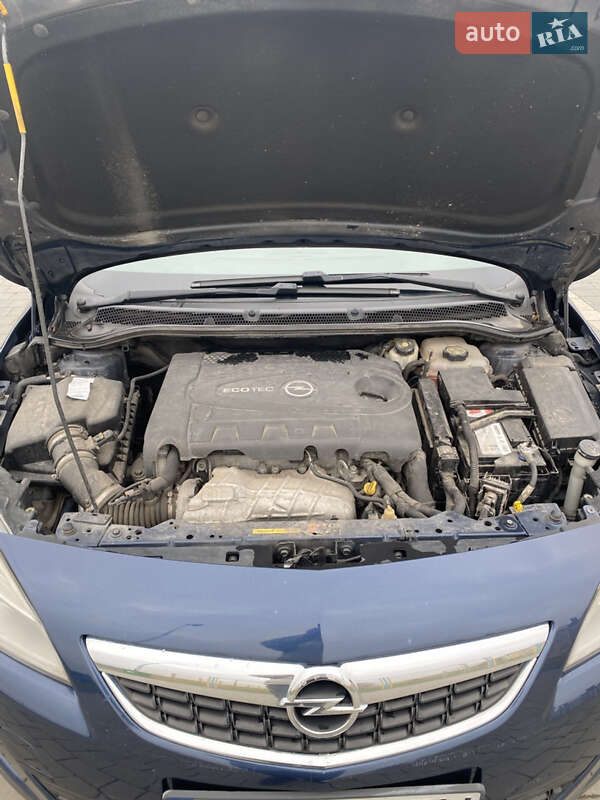 Универсал Opel Astra 2012 в Ивано-Франковске фото 17 Универсал Opel Astra 2012 в Ивано-Франковске