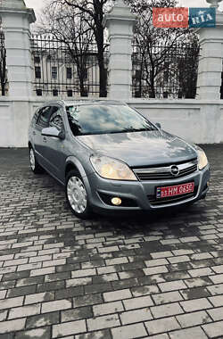 Універсал Opel Astra 2008 в Вишнівці