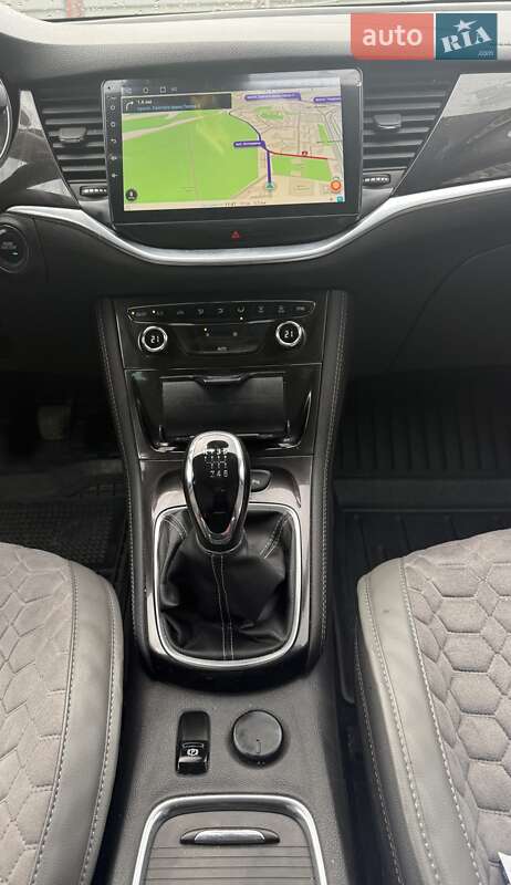 Універсал Opel Astra 2016 в Львові