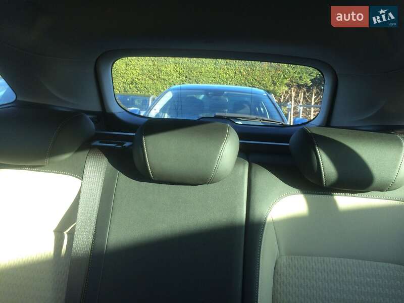 Універсал Opel Astra 2016 в Львові