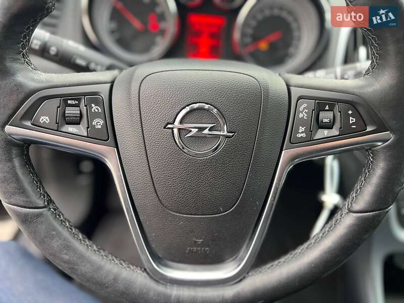 Универсал Opel Astra 2016 в Ковеле