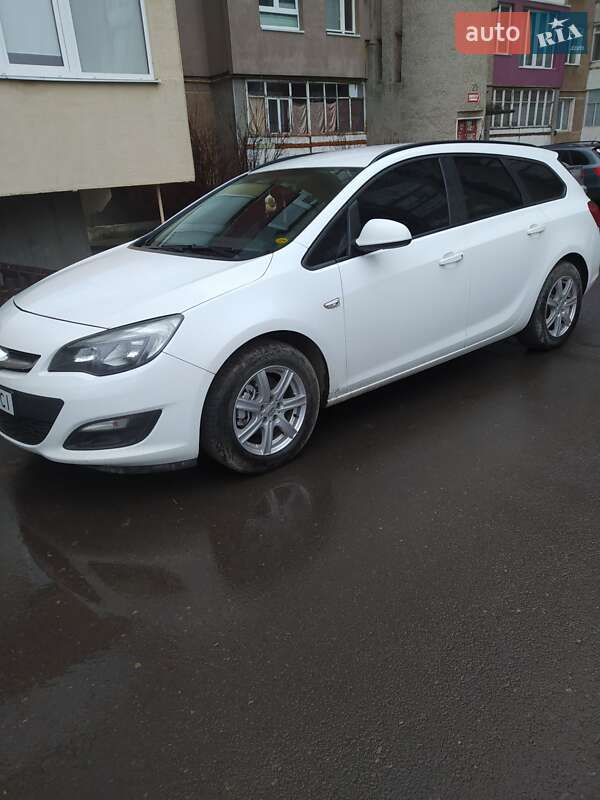Opel Astra 2013