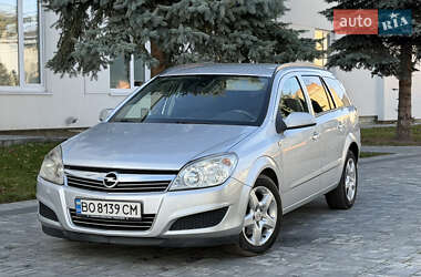 Универсал Opel Astra 2007 в Стрые