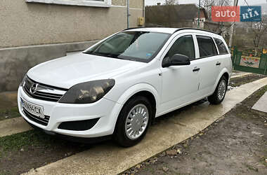 Универсал Opel Astra 2009 в Тернополе