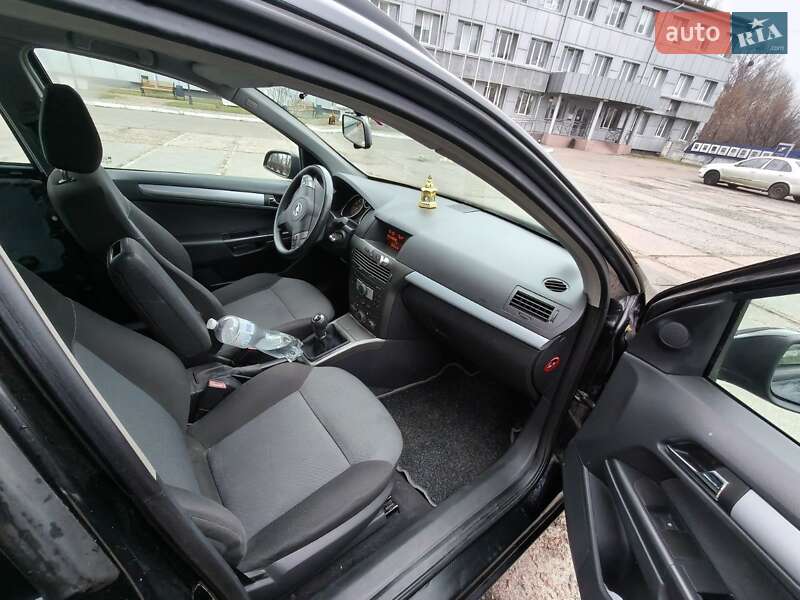 Універсал Opel Astra 2005 в Києві