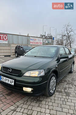 Седан Opel Astra 2003 в Кривому Розі