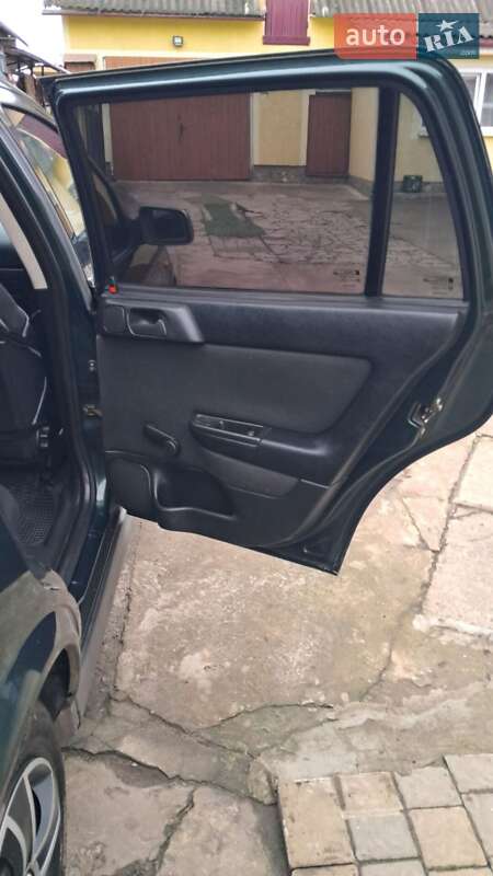 Универсал Opel Astra 1998 в Жвирке