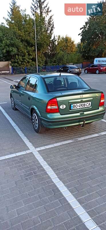 Седан Opel Astra 1999 в Тернополе