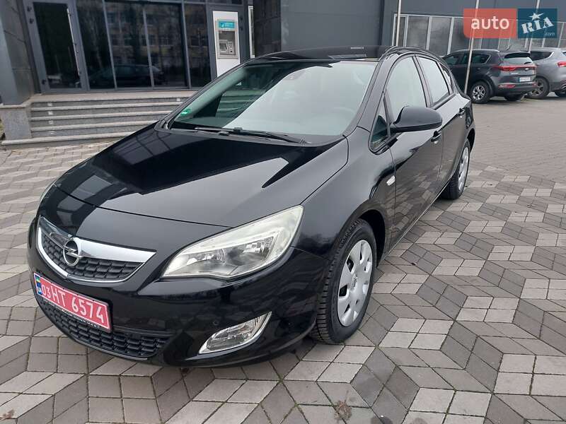 Хэтчбек Opel Astra 2010 в Белой Церкви