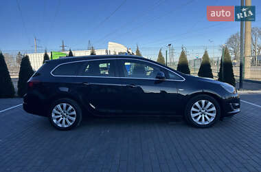 Универсал Opel Astra 2014 в Виннице