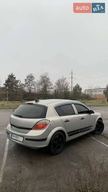 Хэтчбек Opel Astra 2007 в Сумах фото 4 Хэтчбек Opel Astra 2007 в Сумах
